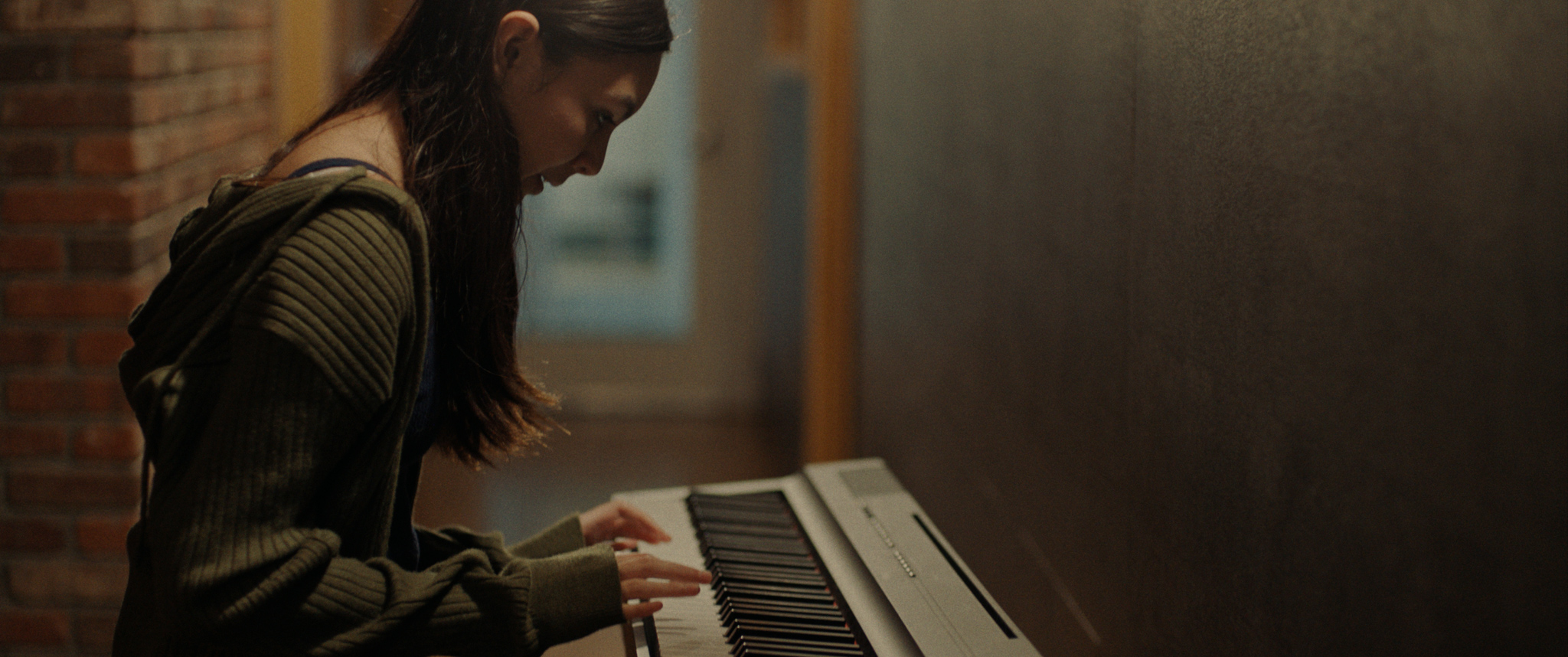 STILL 1
