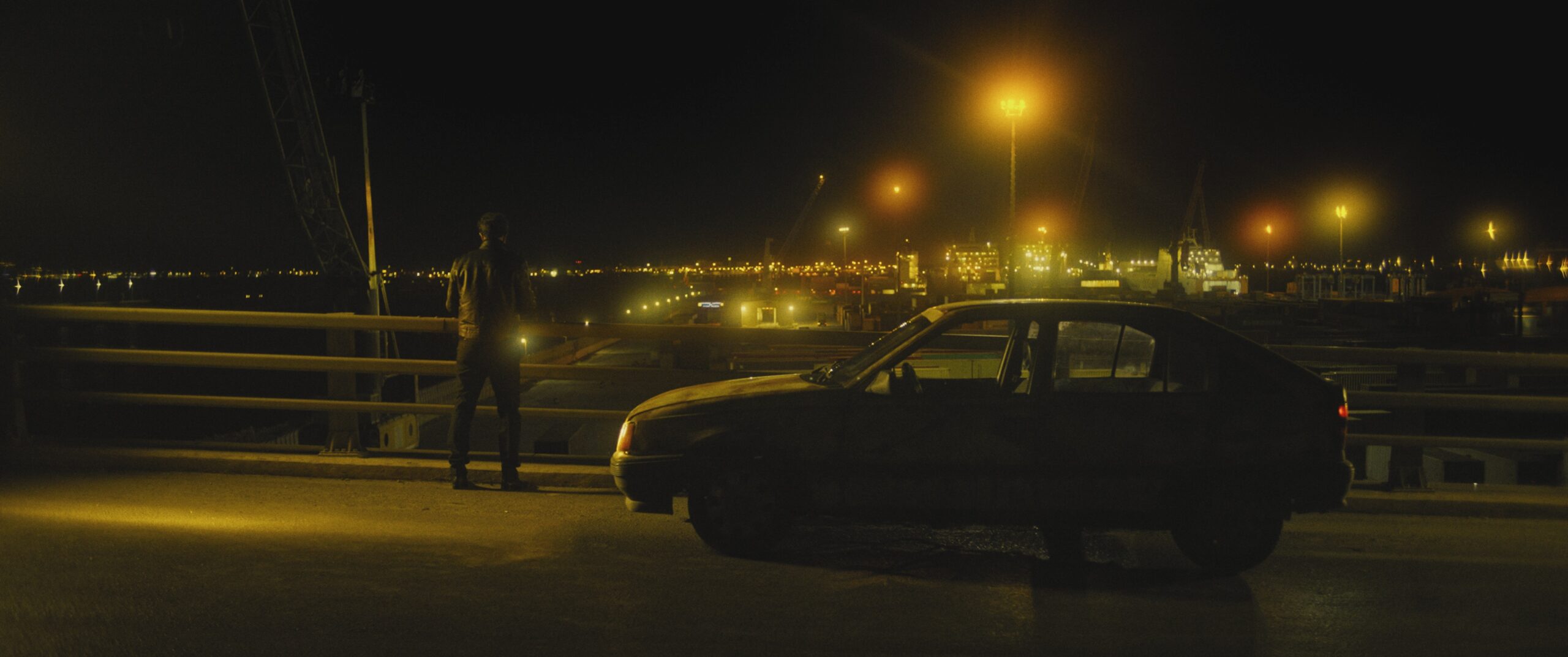 EXILE_STILLS_0123837